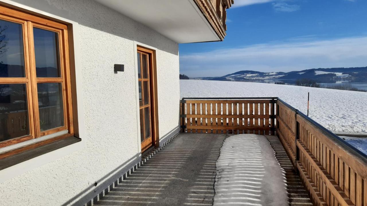 Gaesthaus "Seeblick" Seekirchen am Wallersee Bagian luar foto