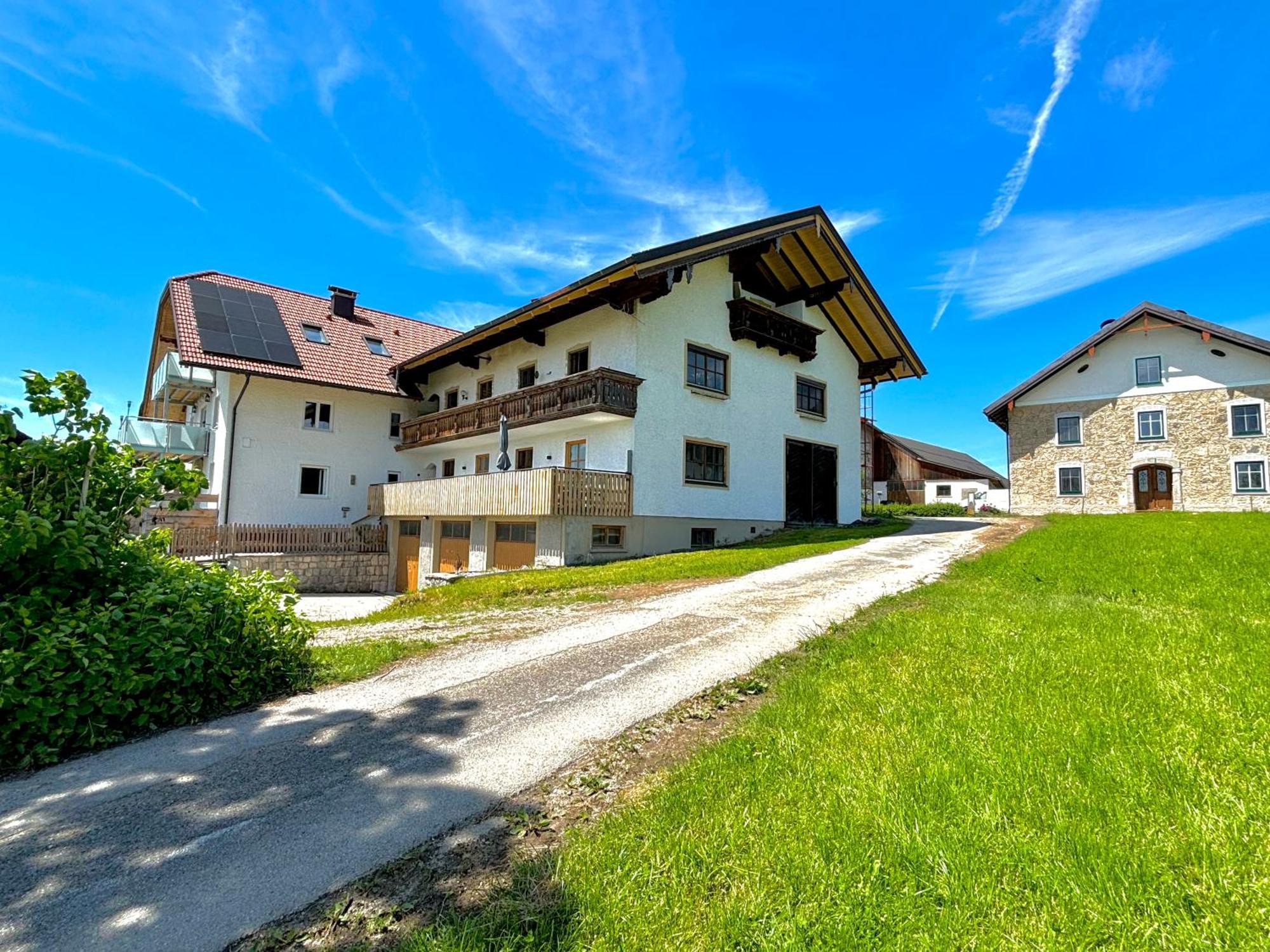 Gaesthaus "Seeblick" Seekirchen am Wallersee Bagian luar foto